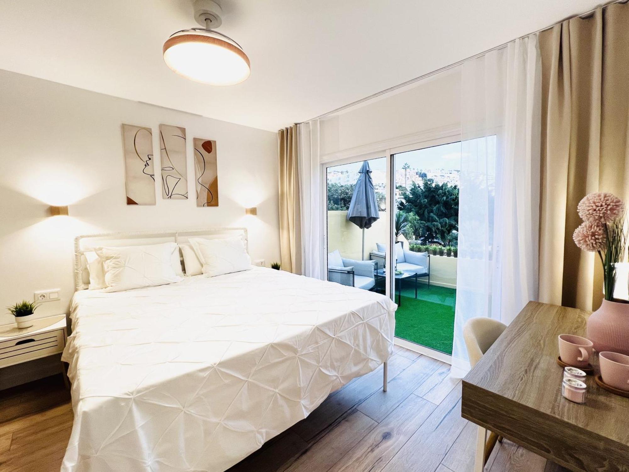 Paulmarie With Heated Pool In Brisas Appartement Costa Adeje (Tenerife)